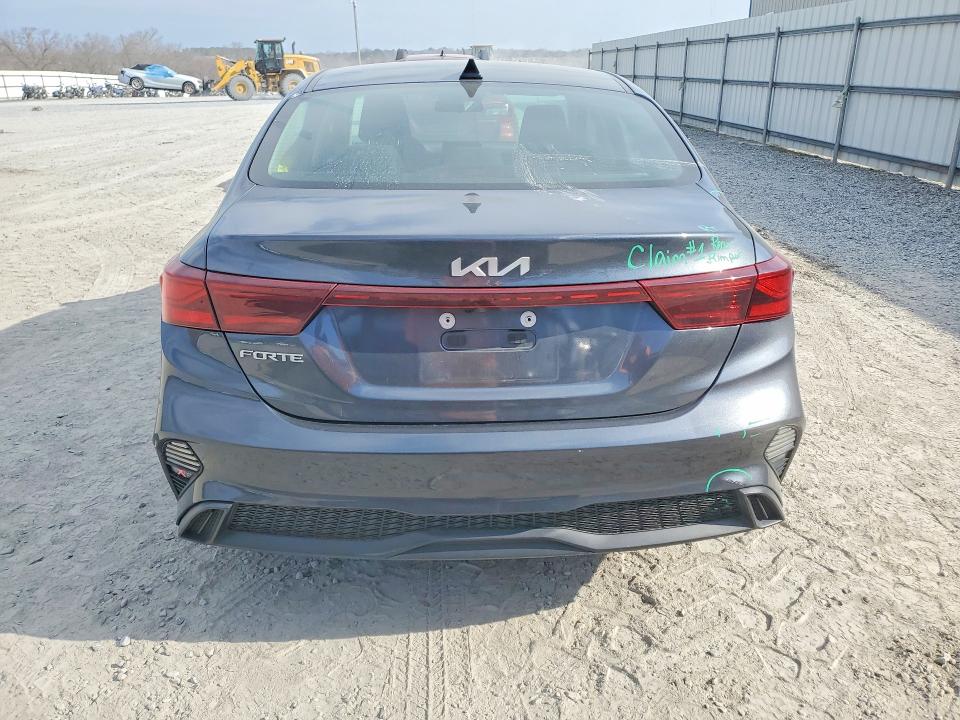 3KPF24AD4RE727806