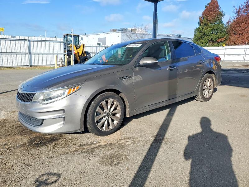 2016 KIA OPTIMA — VIN 5XXGT4L38GG083155