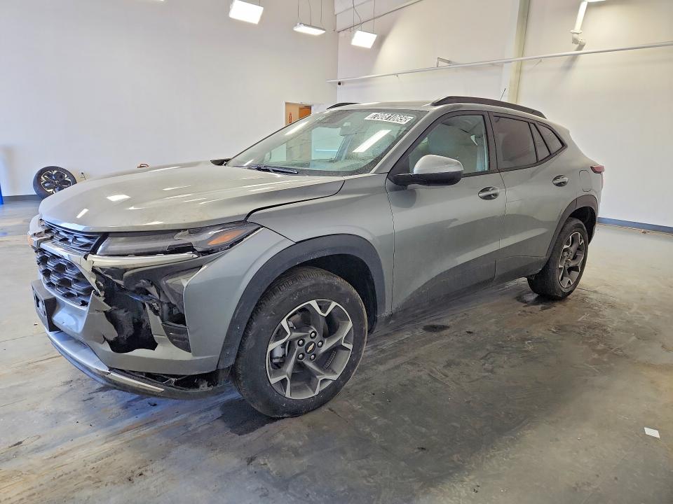 2025 CHEVROLET TRAX — VIN KL77LHEP3SC264211