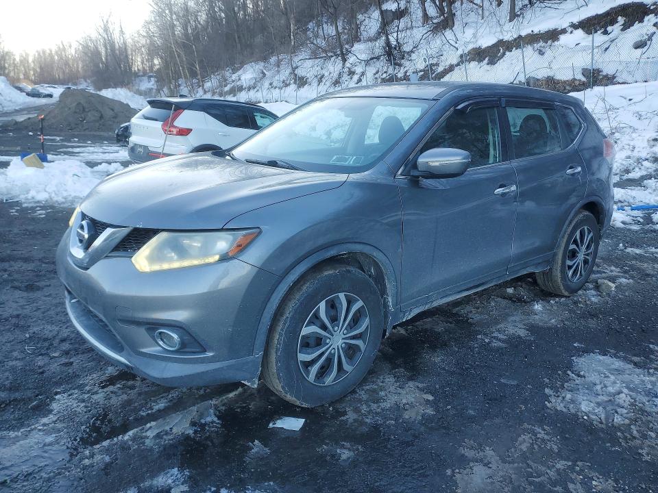 2015 NISSAN ROGUE S — VIN KNMAT2MV4FP507318