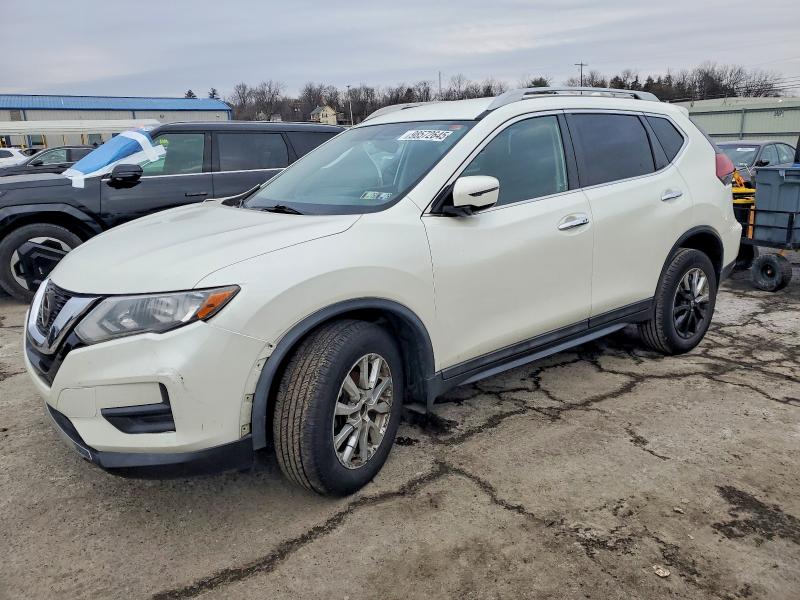 2018 NISSAN ROGUE S — VIN 5N1AT2MV1JC819737