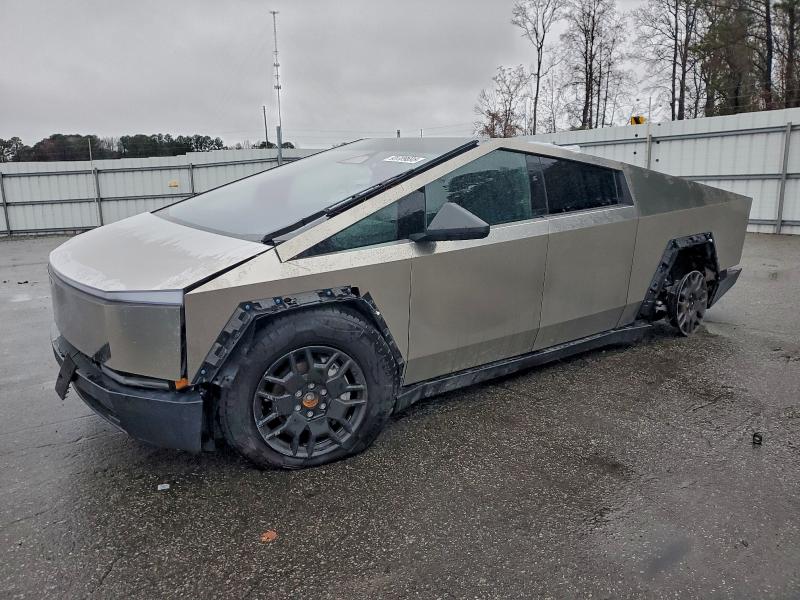 2024 TESLA CYBERTRUCK — VIN 7G2CEHEE5RA052749