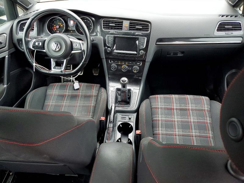 3VW5T7AU5FM084049