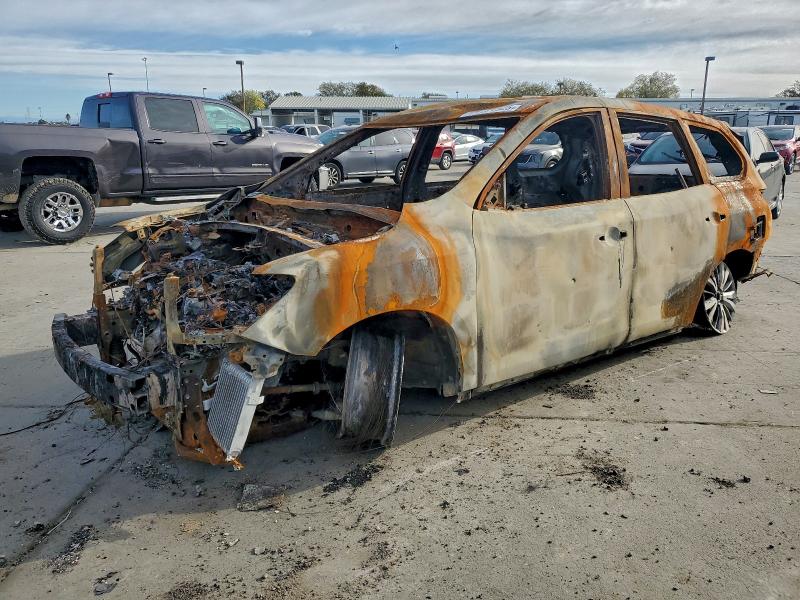 2017 NISSAN PATHFINDER — VIN 5N1DR2MM6HC661876