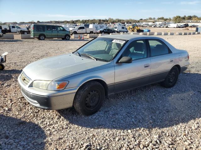 2001 TOYOTA CAMRY CE — VIN 4T1BG22K31U030839