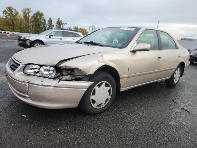 2000 TOYOTA CAMRY CE — VIN 4T1BG22K4YU652084