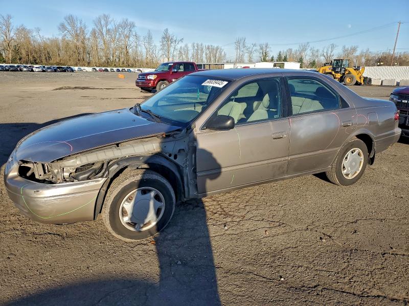 1999 TOYOTA CAMRY CE — VIN 4T1BG22K8XU431926