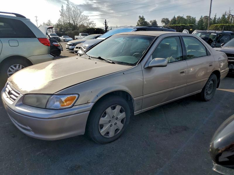2001 TOYOTA CAMRY CE — VIN JT2BG22K410565053
