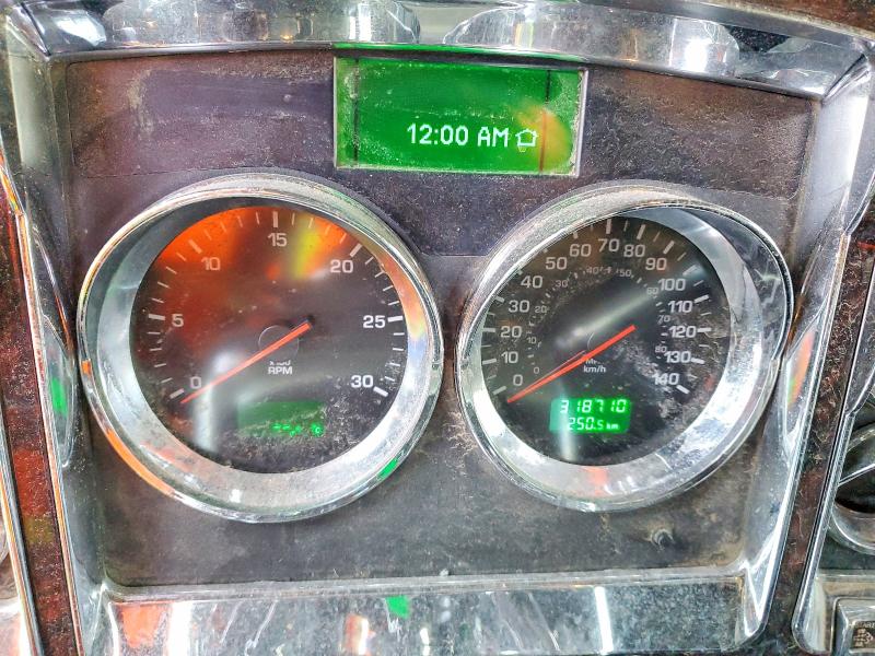 1XKWD40X2PR999654