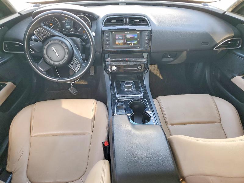 SAJAR4BN2HCP15092