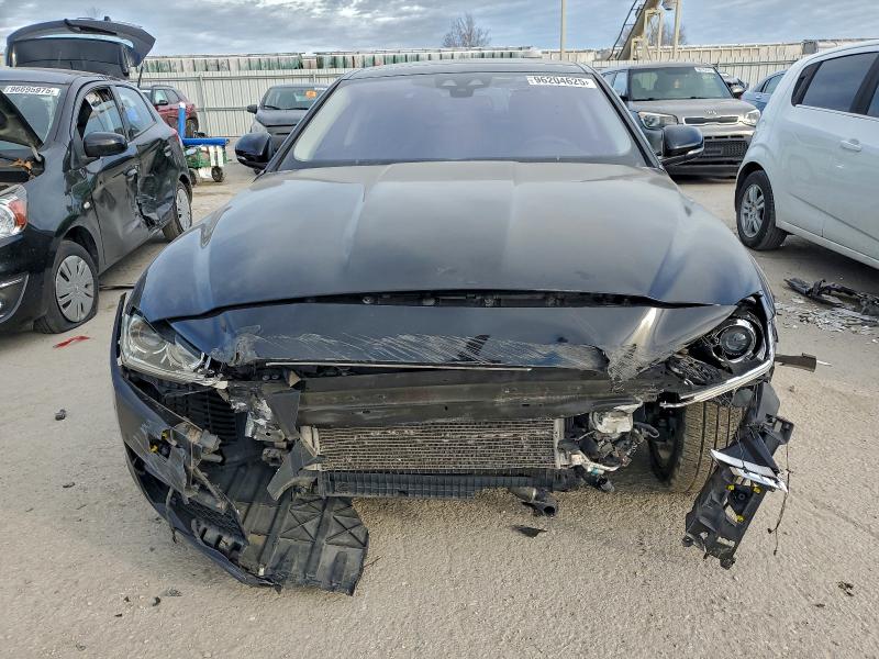 SAJAJ4BV5HA959127