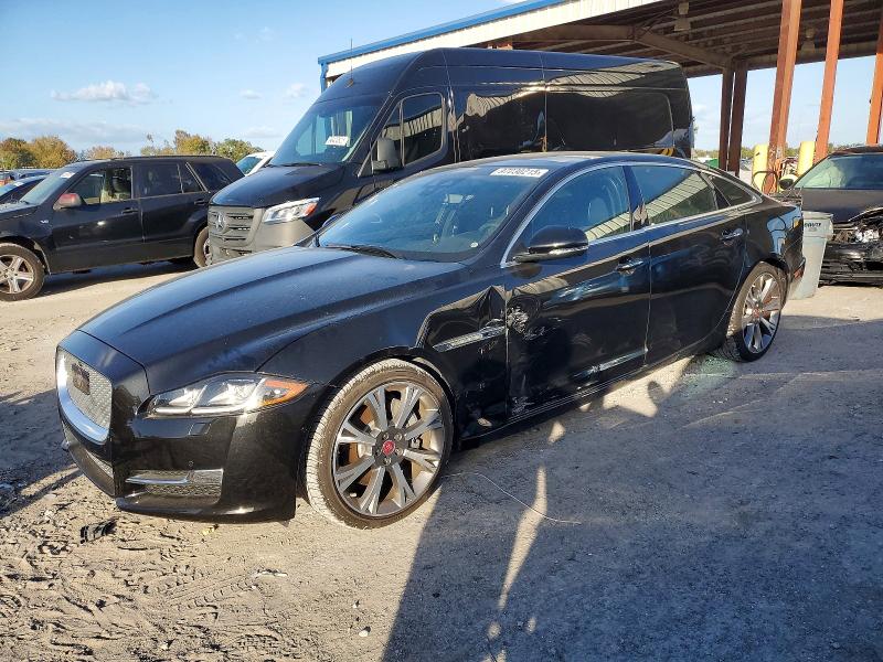 2018 JAGUAR XJL PORTFO — VIN SAJWA2G76J8W15677