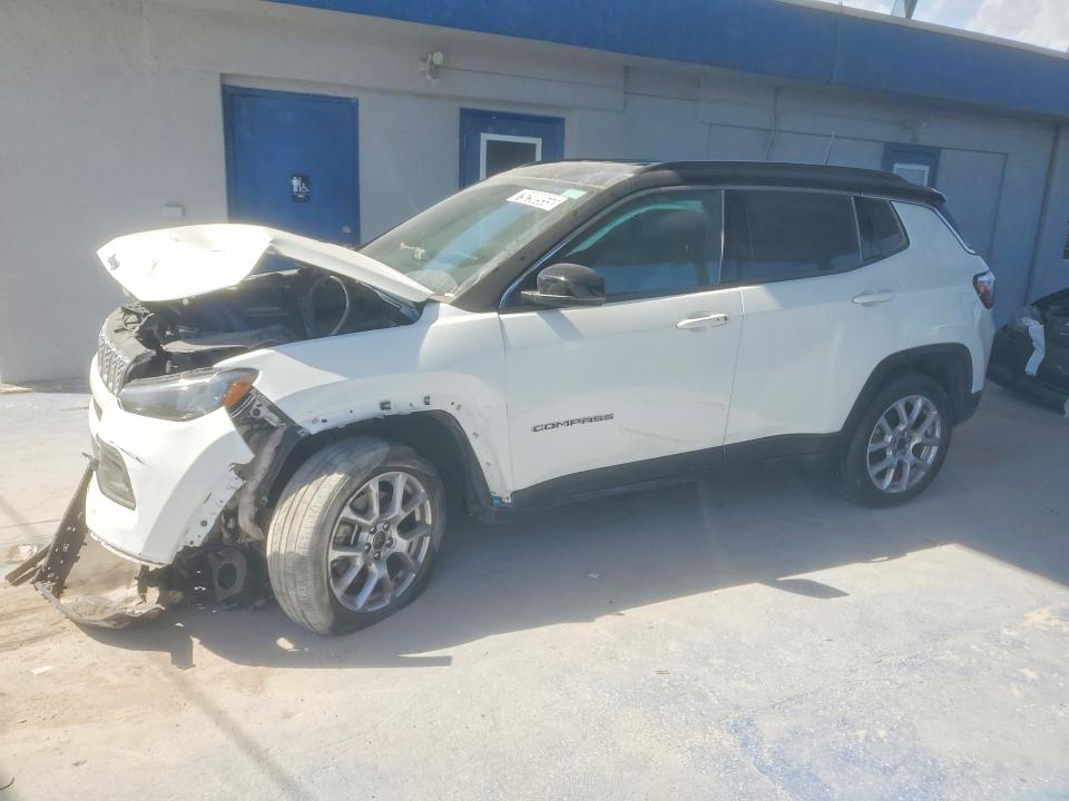 2025 JEEP COMPASS — VIN 3C4NJDCN4ST507720
