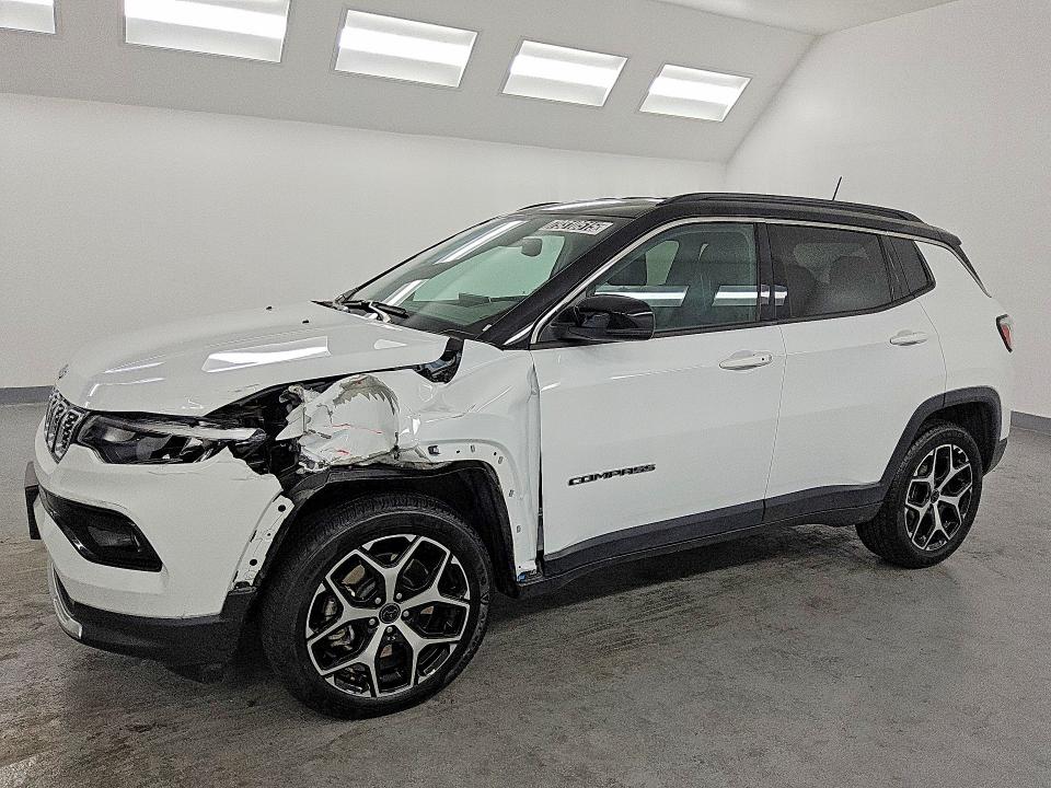 2025 JEEP COMPASS — VIN 3C4NJDCN5ST525580