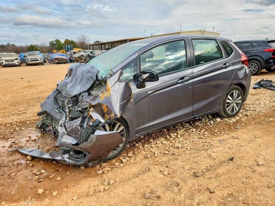 2015 HONDA FIT — VIN 3HGGK5H86FM759839