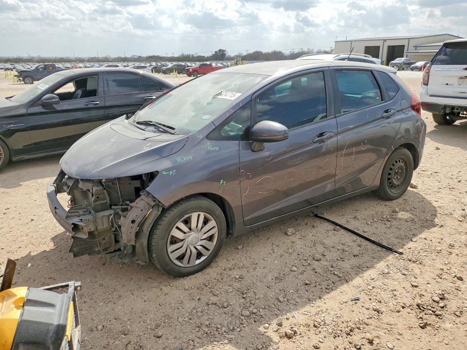 2015 HONDA FIT — VIN 3HGGK5H56FM779885