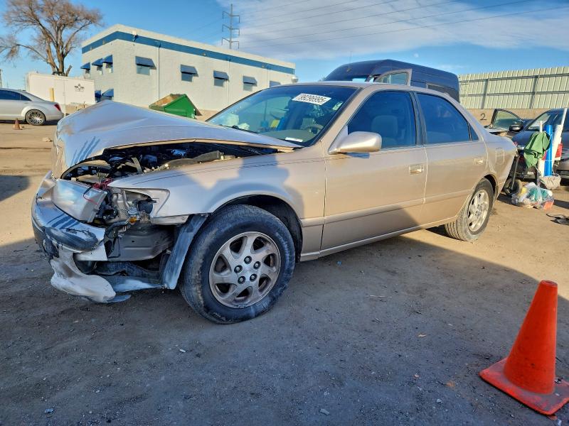 2000 TOYOTA CAMRY CE — VIN JT2BG22K0Y0451559