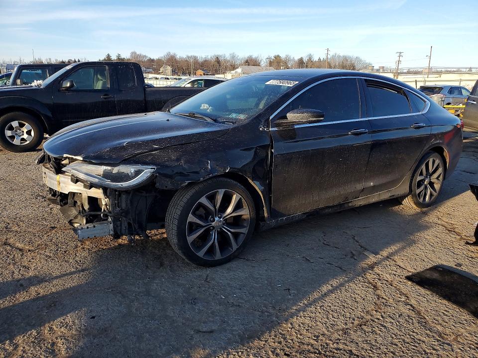 2015 CHRYSLER 200 — VIN 1C3CCCCB3FN565376