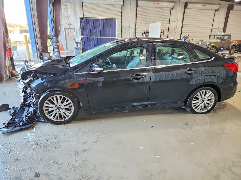 2015 FORD FOCUS — VIN 1FADP3J2XFL312144