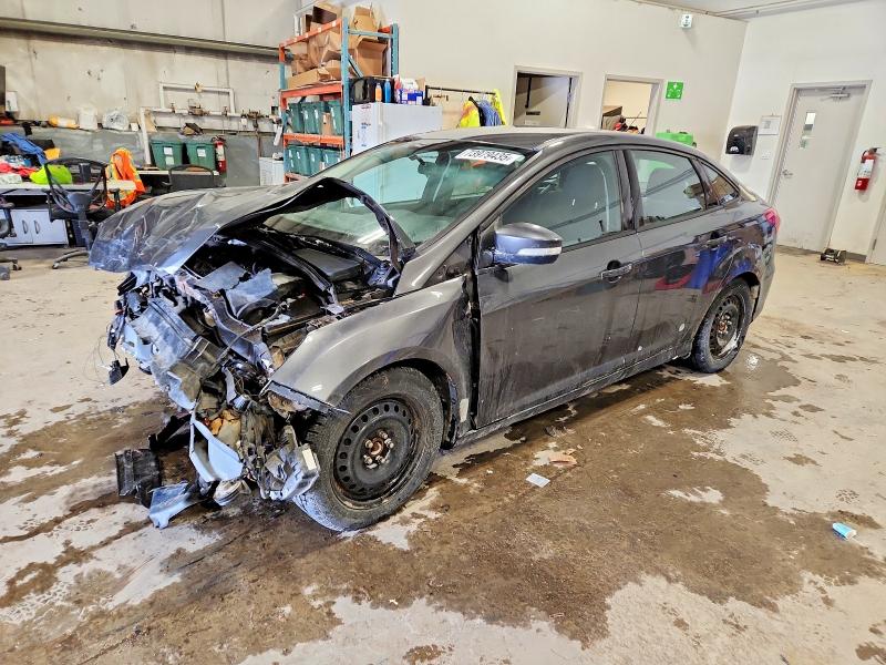 2015 FORD FOCUS SE — VIN 1FADP3F26FL352391