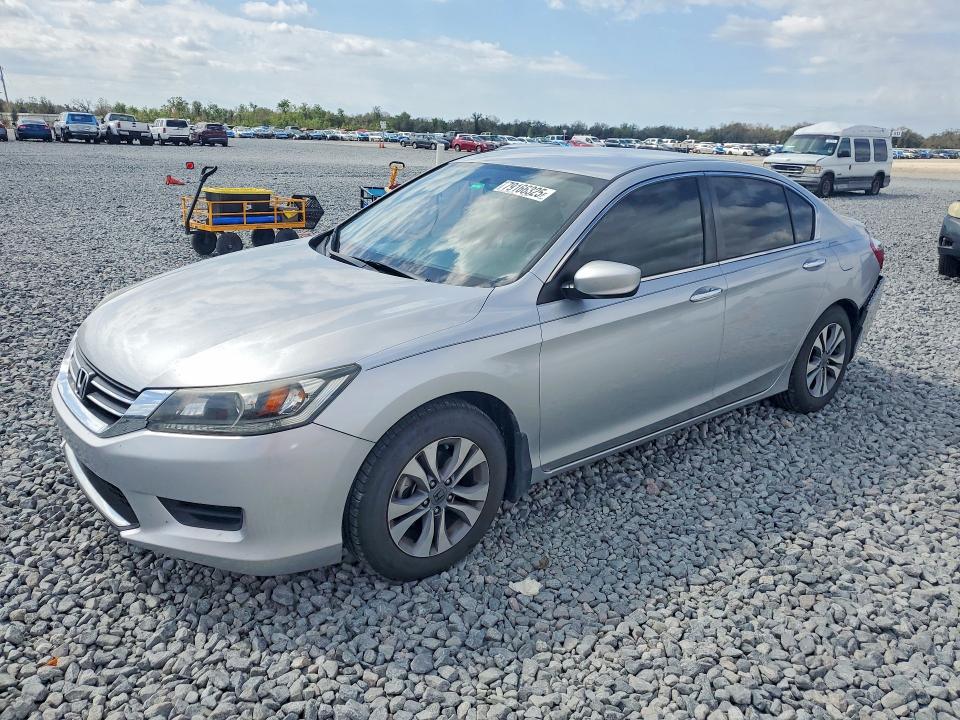 2015 HONDA ACCORD — VIN 1HGCR2F38FA176329