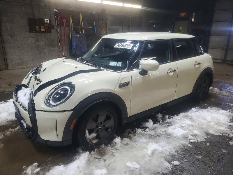 2022 MINI COOPER — VIN WMW53DK05N2R18420
