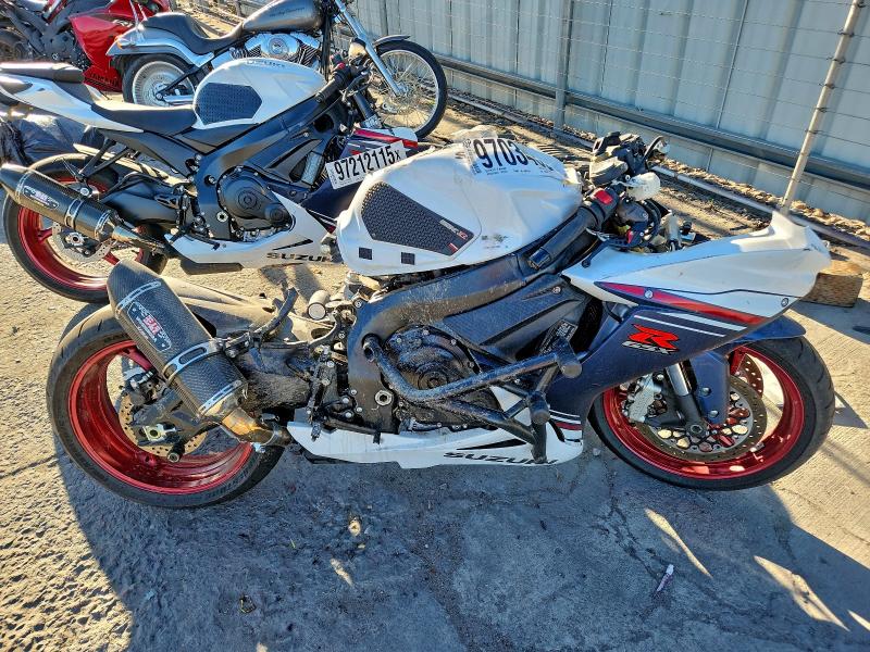 2025 SUZUKI GSX-R750 — VIN JS1GR7MA2S7100895