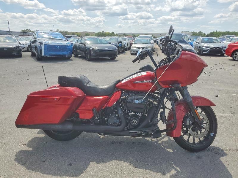 2018 HARLEY-DAVIDSON FLTRXS — VIN 1HD1KTC13JB606675