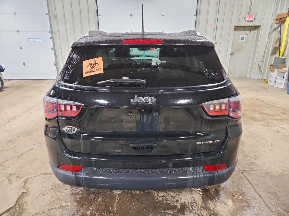 3C4NJCAB7JT140605