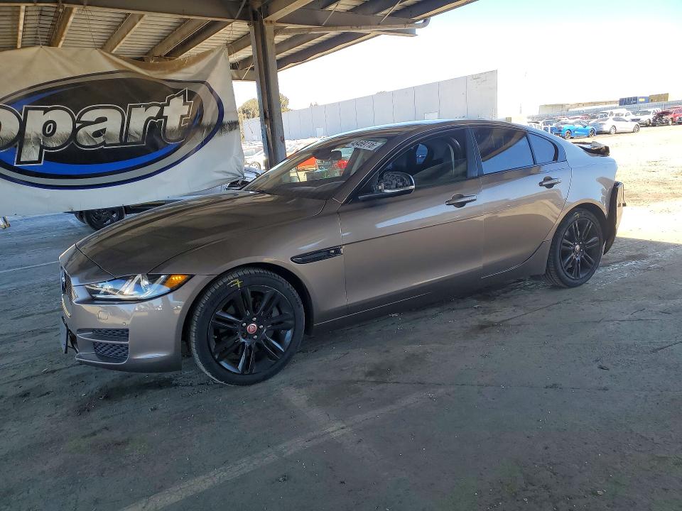 2017 JAGUAR XE — VIN SAJAE4BG5HA970778