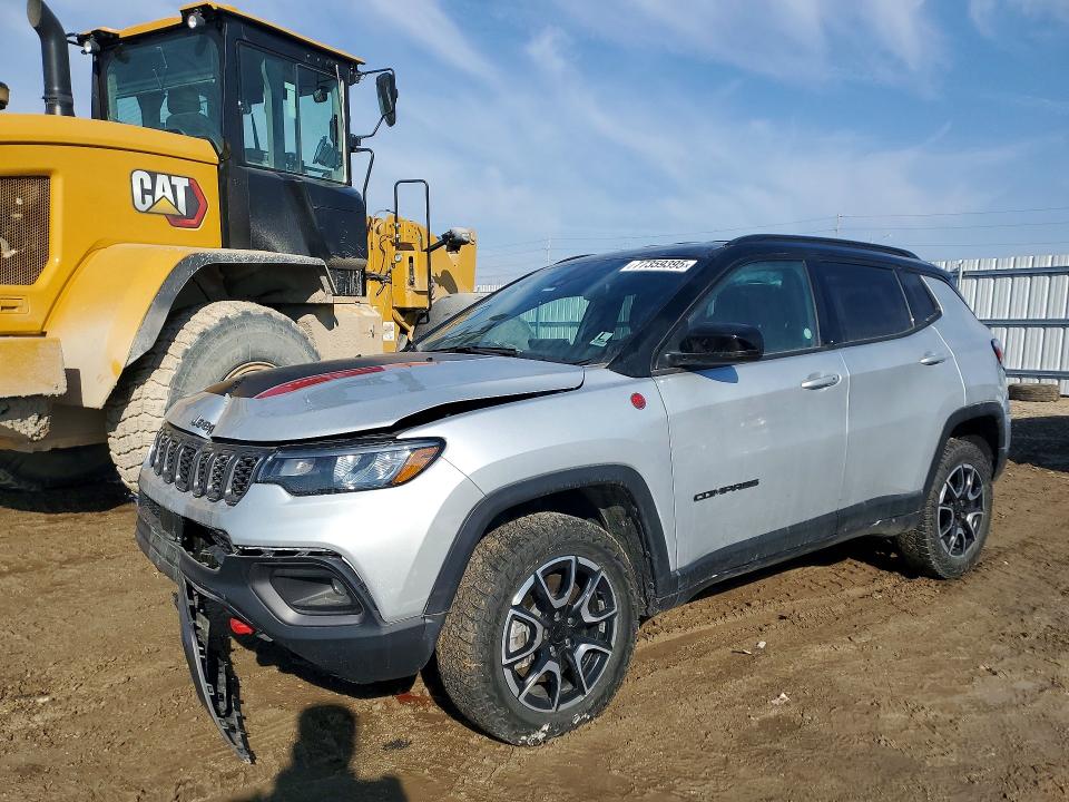 2024 JEEP COMPASS — VIN 3C4NJDDN9RT172995