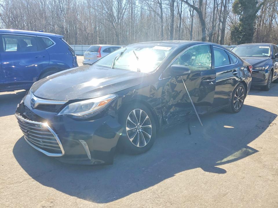 2018 TOYOTA AVALON HYBRID — VIN 4T1BD1EB4JU063489