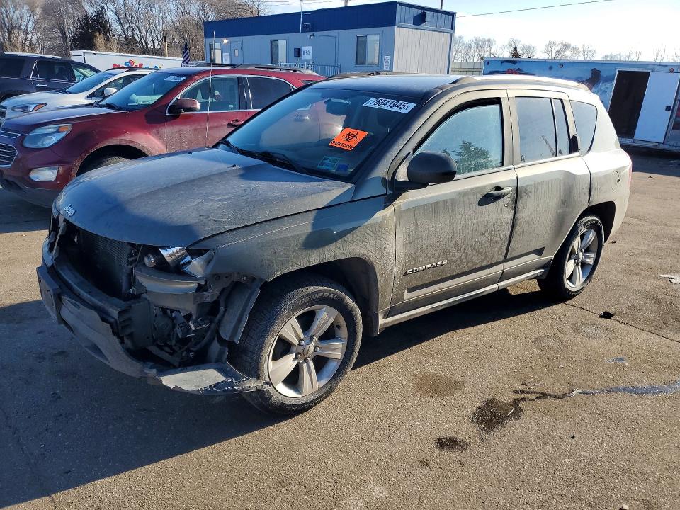 2015 JEEP COMPASS — VIN 1C4NJDEB4FD333436