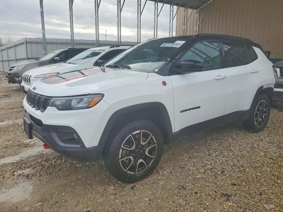 2025 JEEP COMPASS — VIN 3C4NJDDN6ST581218