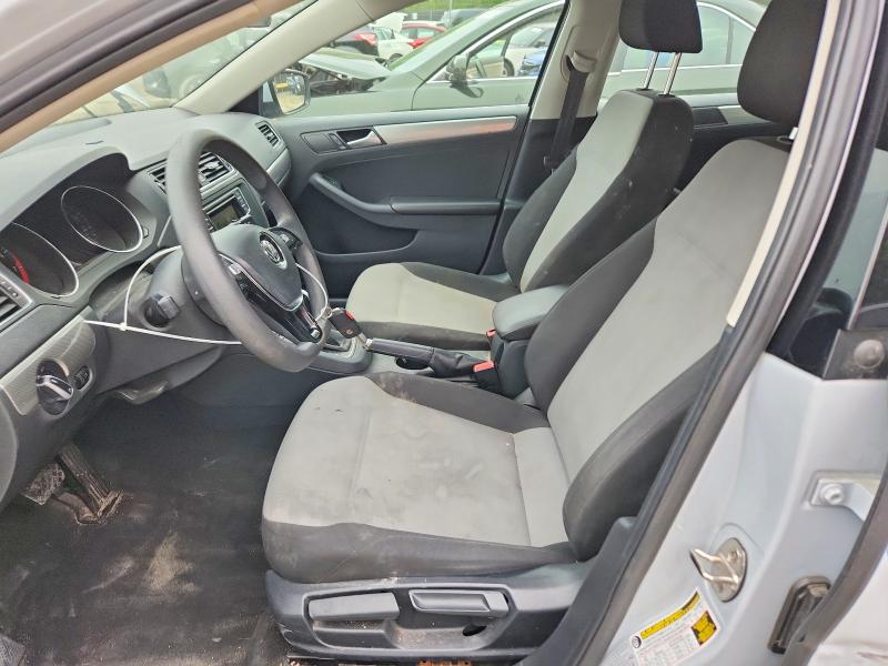 3VW2B7AJ1HM238786