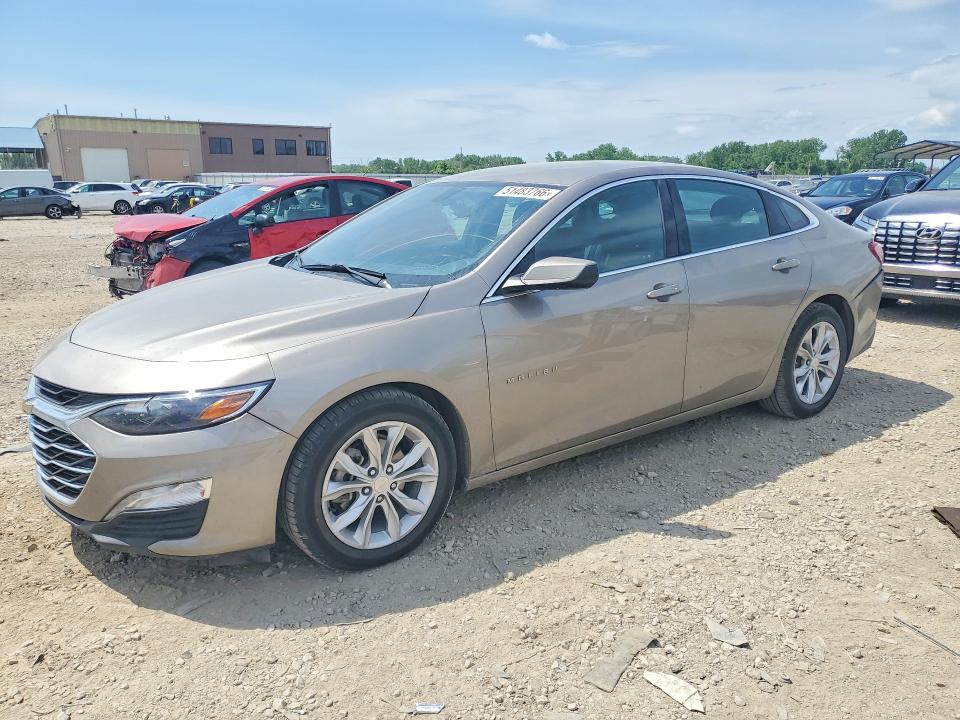 1G1ZD5ST4NF207097