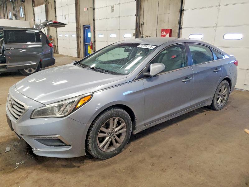 2015 HYUNDAI SONATA SE — VIN 5NPE24AF0FH009285