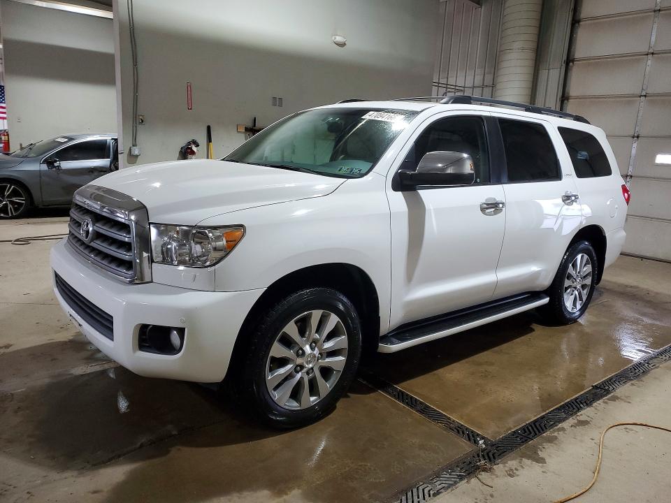 2015 TOYOTA SEQUOIA — VIN 5TDJY5G18FS111734