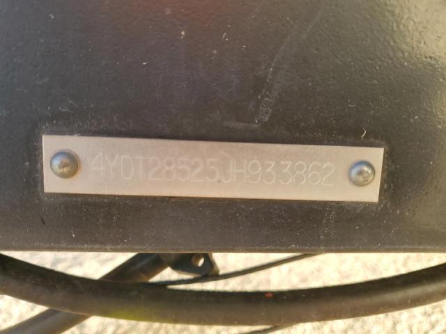 4YDT28525JH933862