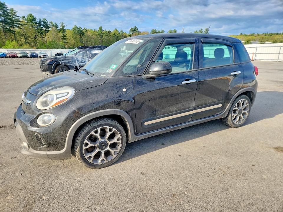 2015 FIAT 500L — VIN ZFBCFADH8FZ033420