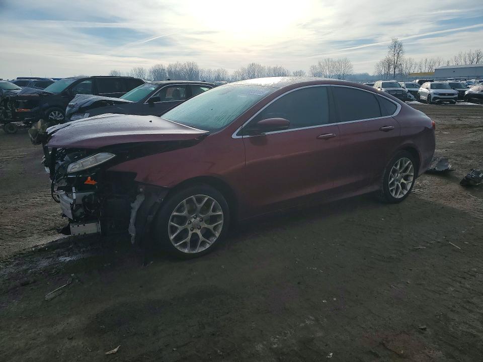 2015 CHRYSLER 200 — VIN 1C3CCCEG2FN615581