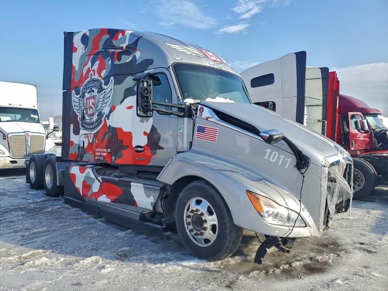 2023 KENWORTH T680 — VIN 1XKYD49X7PJ227306