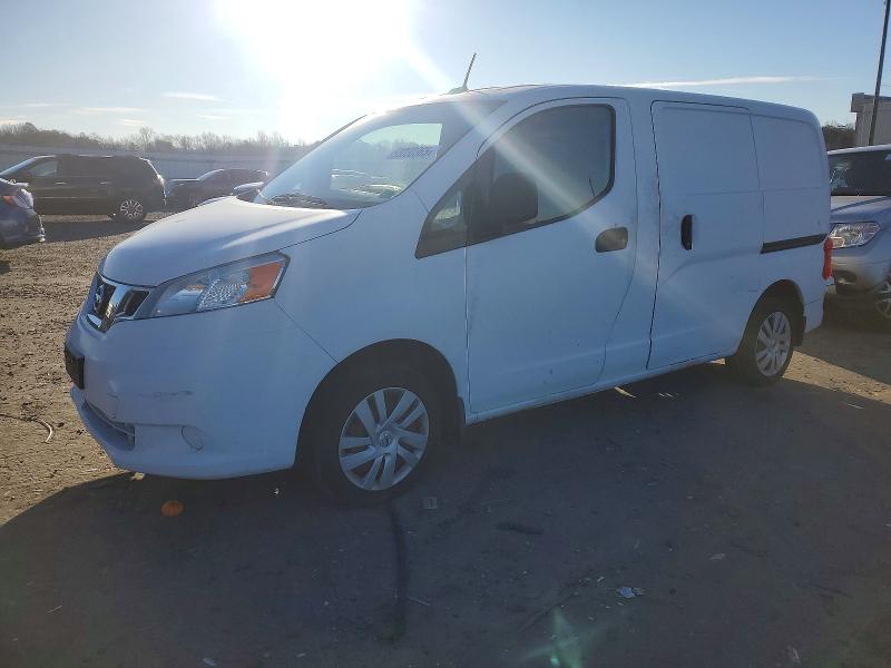 2017 NISSAN NV200 — VIN 3N6CM0KNXHK704427