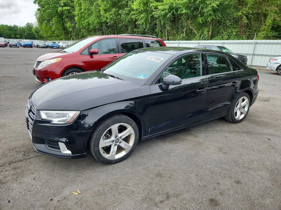 2018 AUDI A3 — VIN WAUAUGFF6J1045871