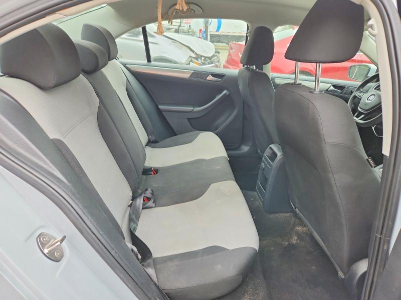 3VW2B7AJ1HM238786