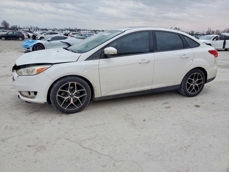 2017 FORD FOCUS — VIN 1FADP3H25HL339888
