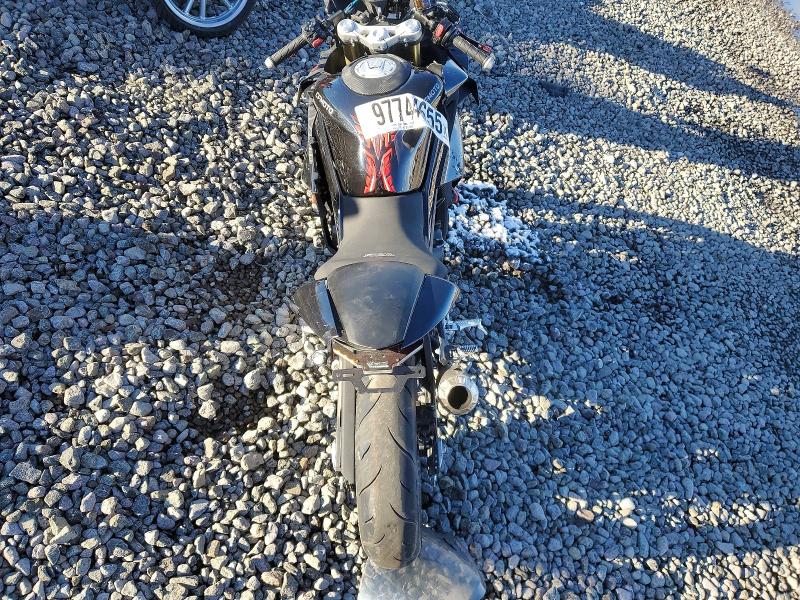 LCEPESLA9R6005546