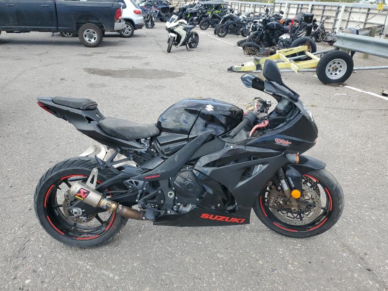 2019 SUZUKI GSX-R1000 — VIN JS1DM11F3K7100001