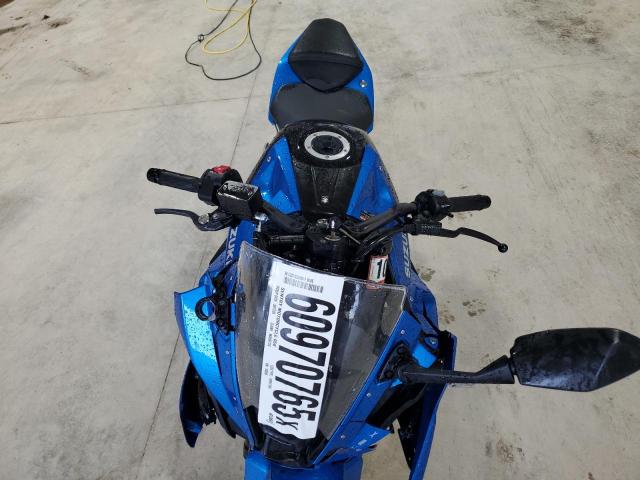 JS1EM13BXR7103096