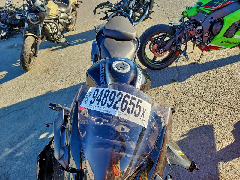 JS1EJ11DXS7100069